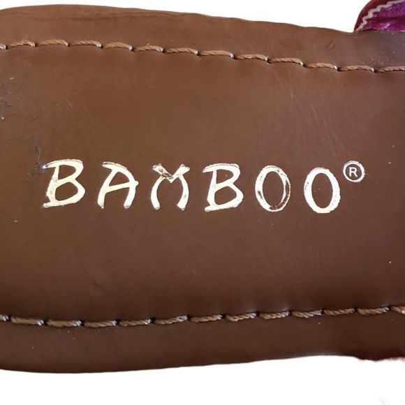 Bamboo Leather Flower Embellished Sandals, Fuchsia/Adjustable Buckle NWO… - Picture 6 of 7